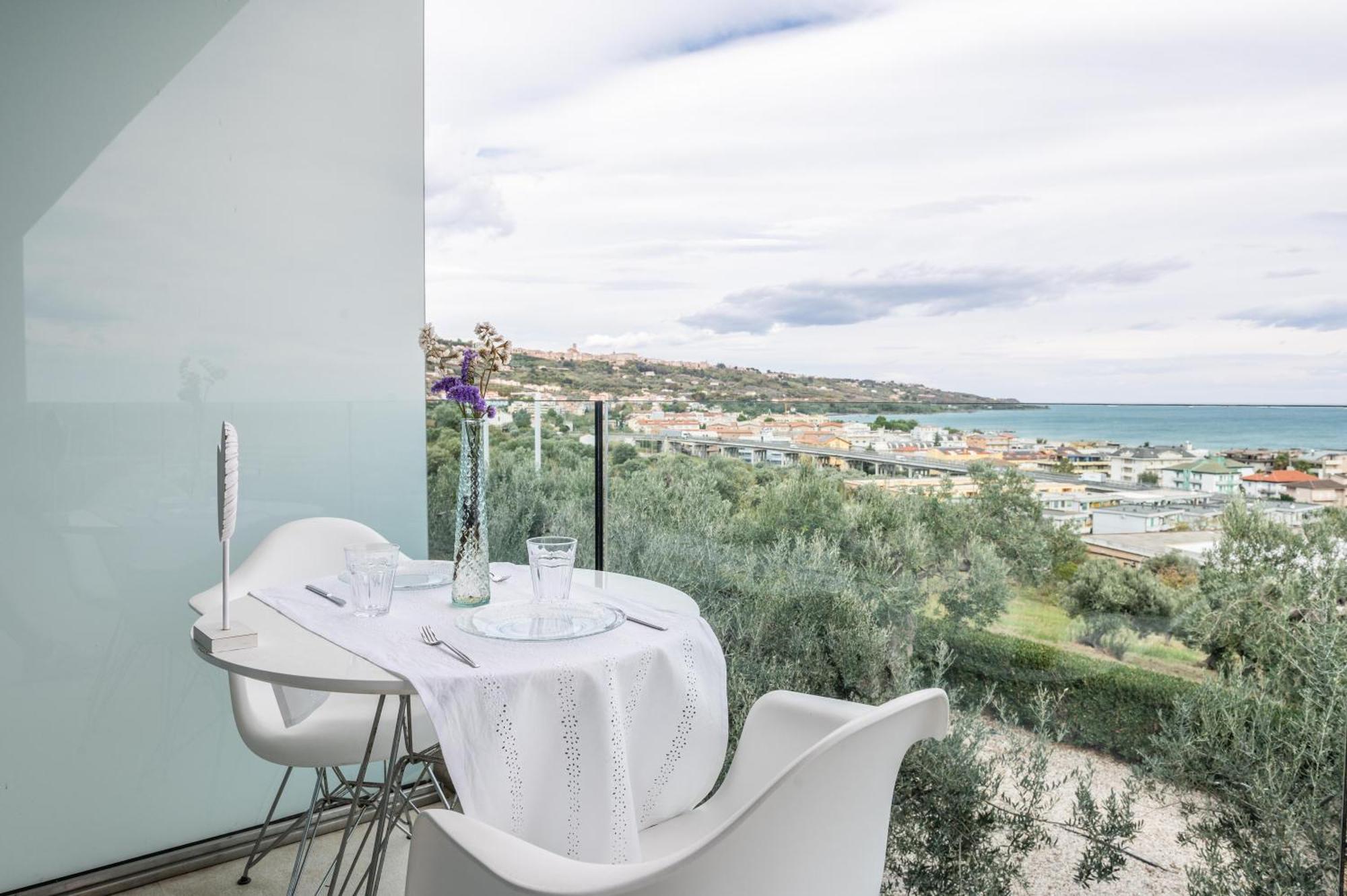 Alkimia Boutique Hotel Vasto Exteriör bild